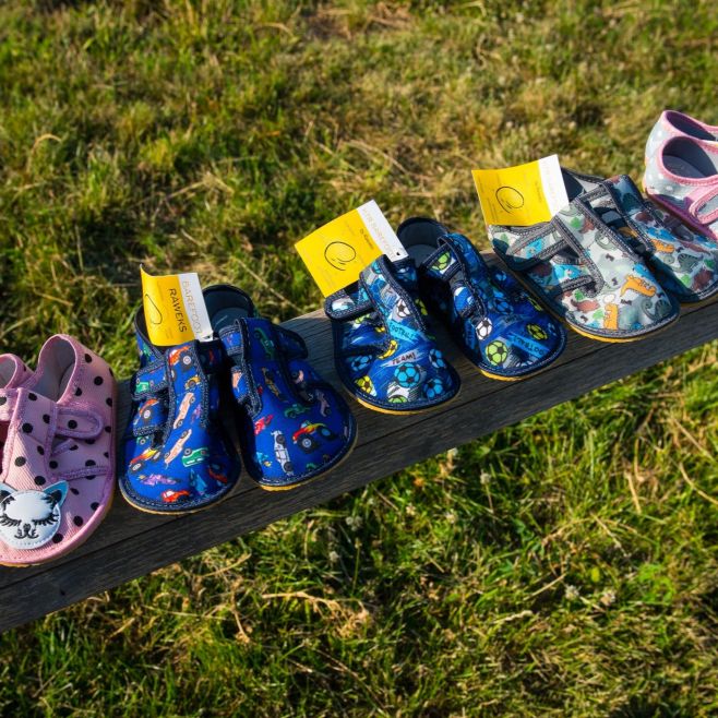 😍BAREFOOT PAPUČE do školky✅ ideální pro úzké nožičky? 😍Papuče KTR barefoot vel. 21 - 33 v Boty Rybička se už těší na své...